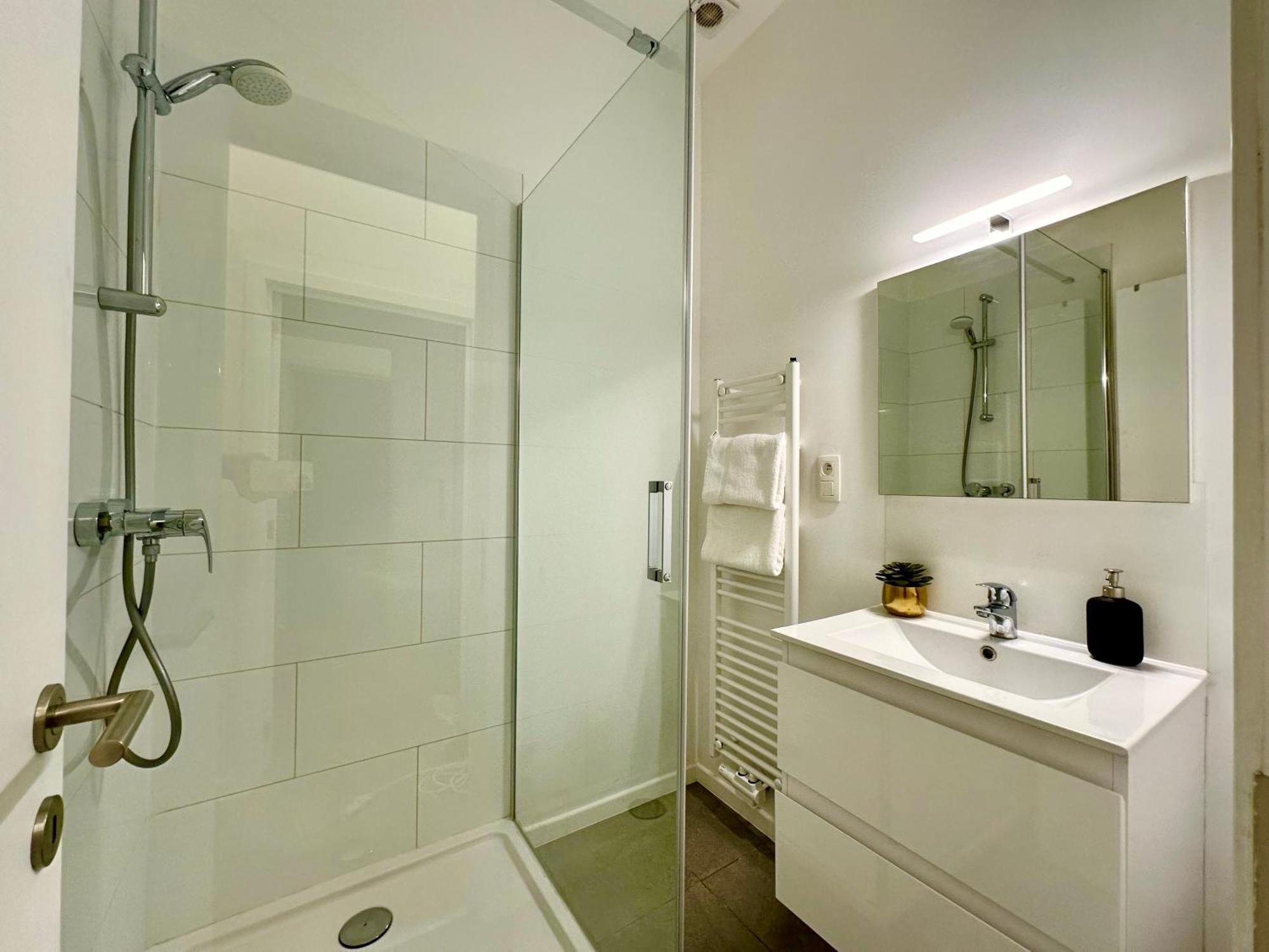 Luxury Suites Mons By Rikas Hotels Zewnętrze zdjęcie